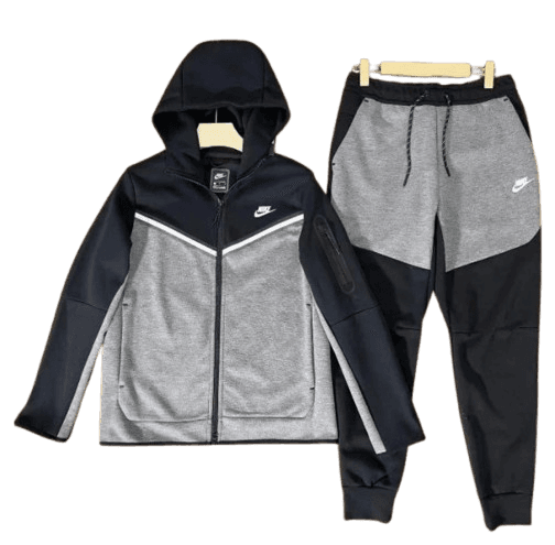 Nike Tech Fleece Set (39 Styles)