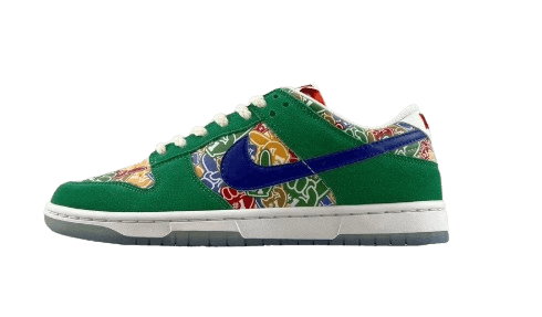 Foam Fingers Nike Dunks