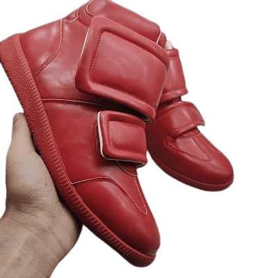 4 Maison Margiela Clinics
