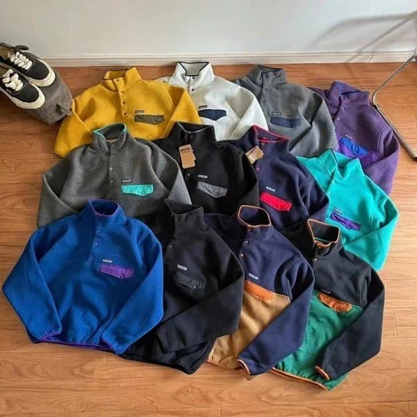 Patagonia Fleece Sweatshirt (40 CP)