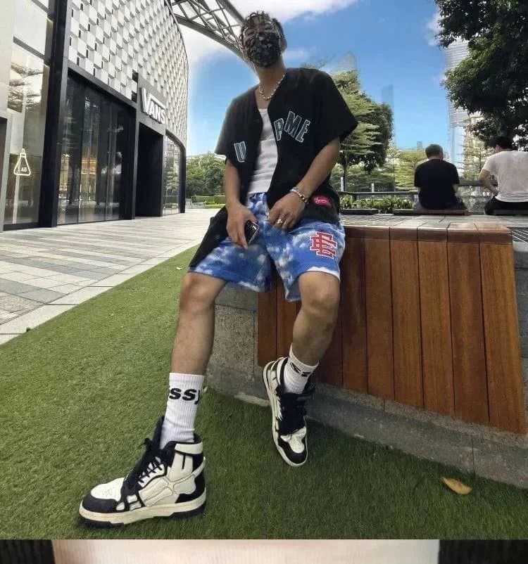 EE shorts