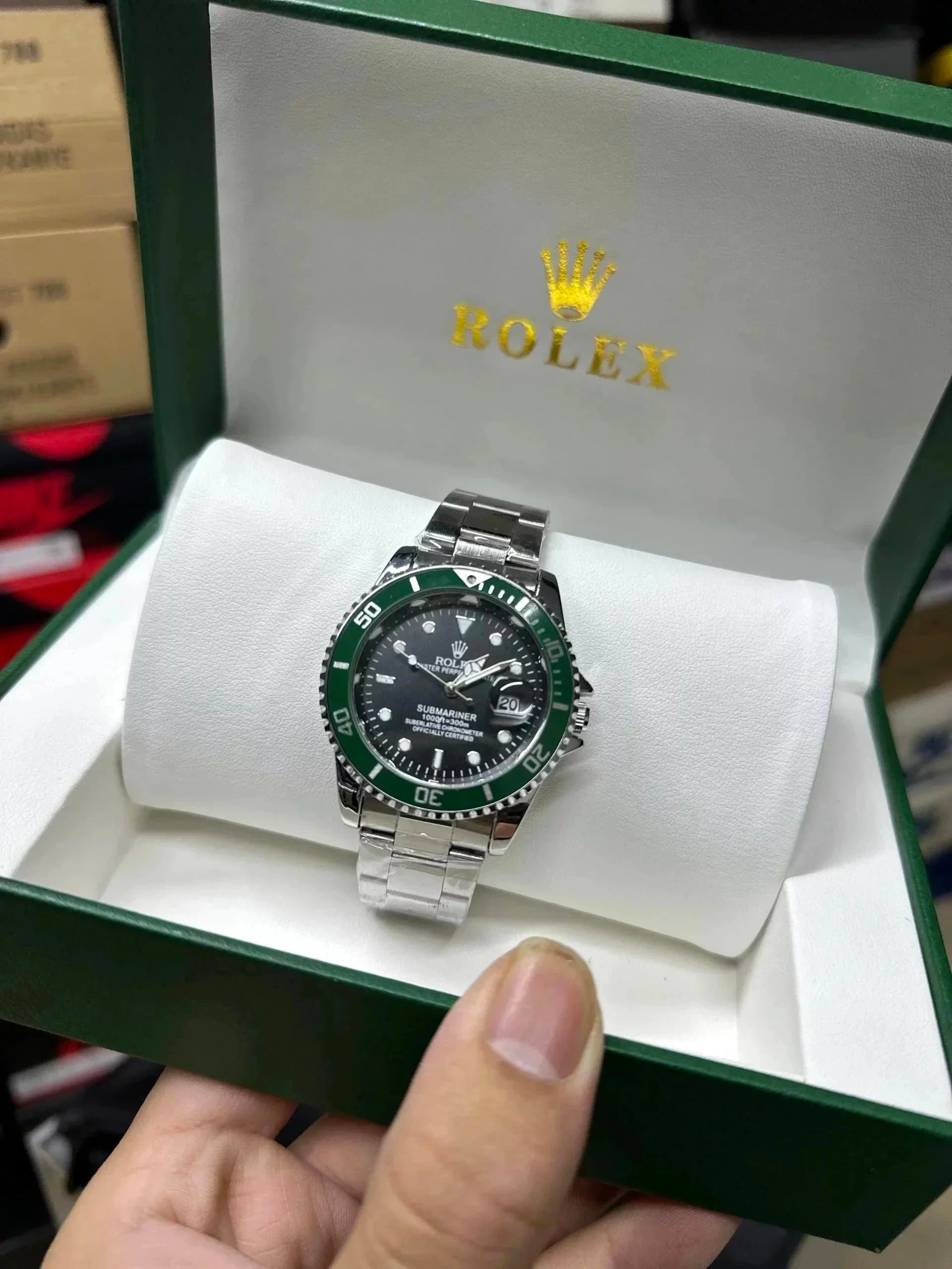 ROLEX Submariner Green Bezel Watch Men's Luxury Automatic Dive Timepiece